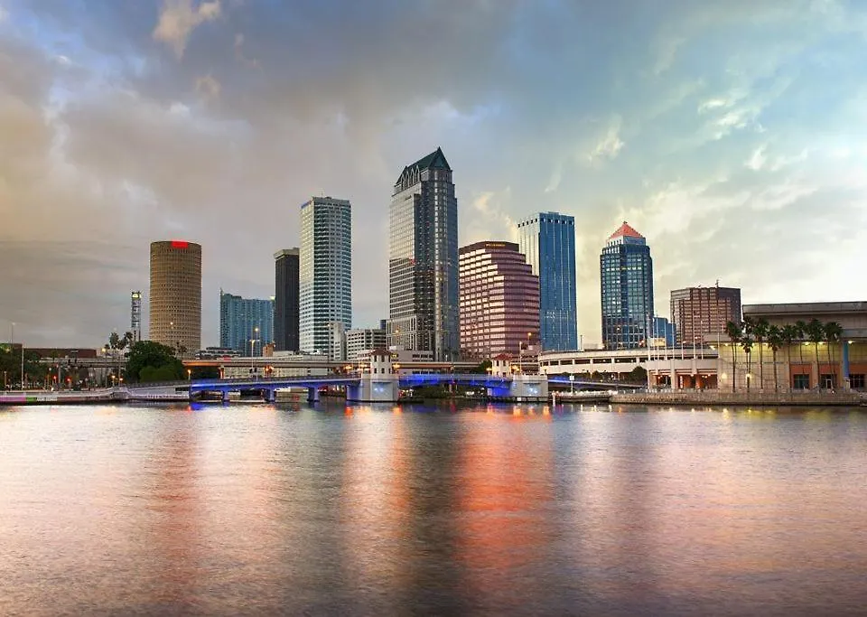 Vakantiehuis Spacious Vacation Rental In The Heart Of South Tampa